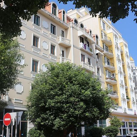 Apartment Vaja Fshavela N16 바투미 외부 사진